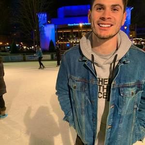 Meet your Posher, Andrew